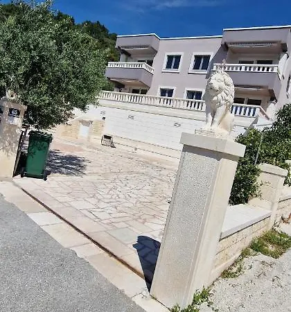 Stipe * Rogoznica (Sibenik-Knin)